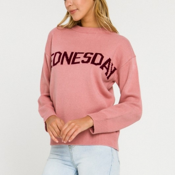 Wednesday/Tuesday Motif Sweater - Picture 3 of 11